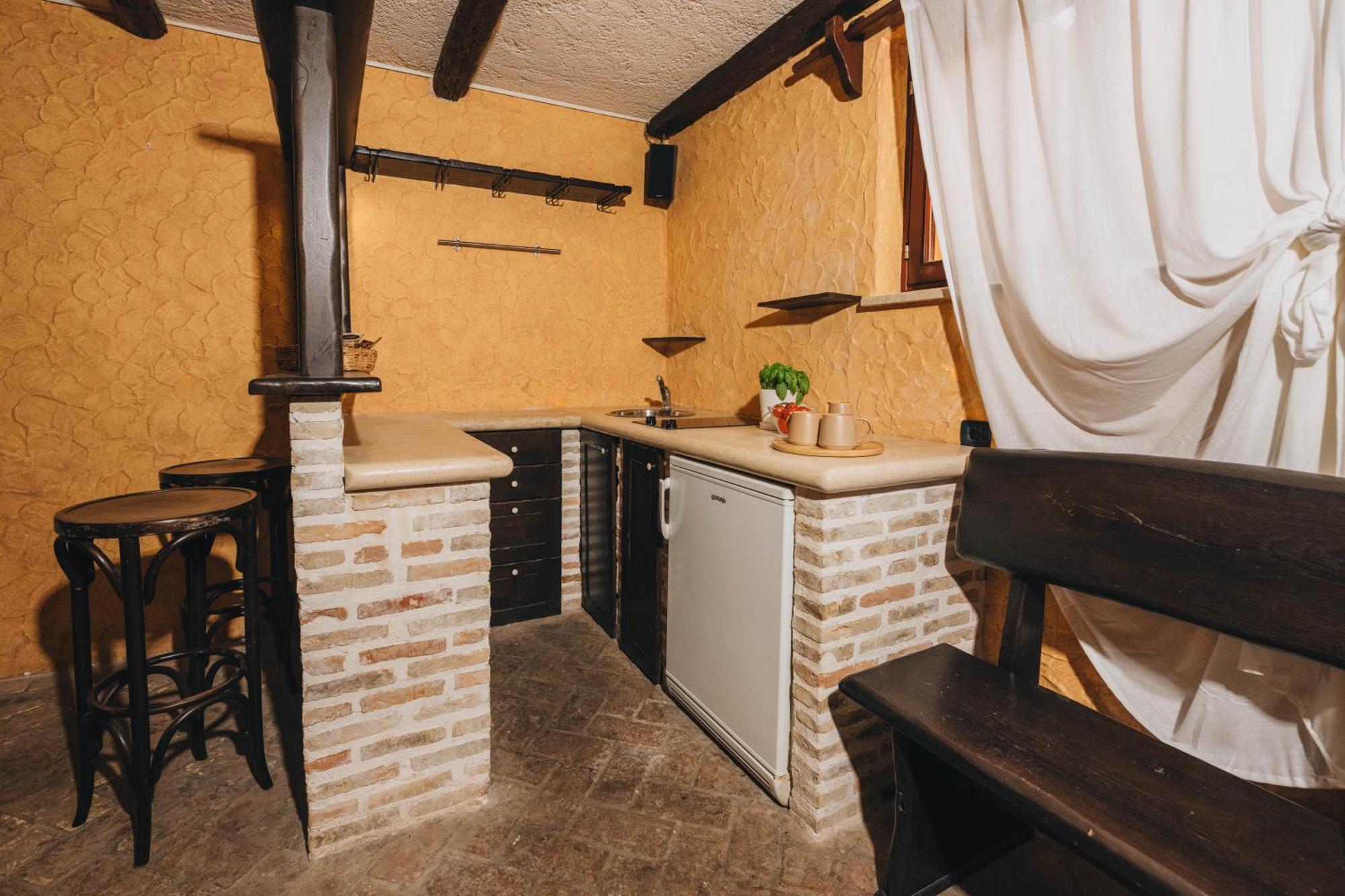 New!!! La Magrina - Bed&Breakfast Vrsar Bagian luar foto