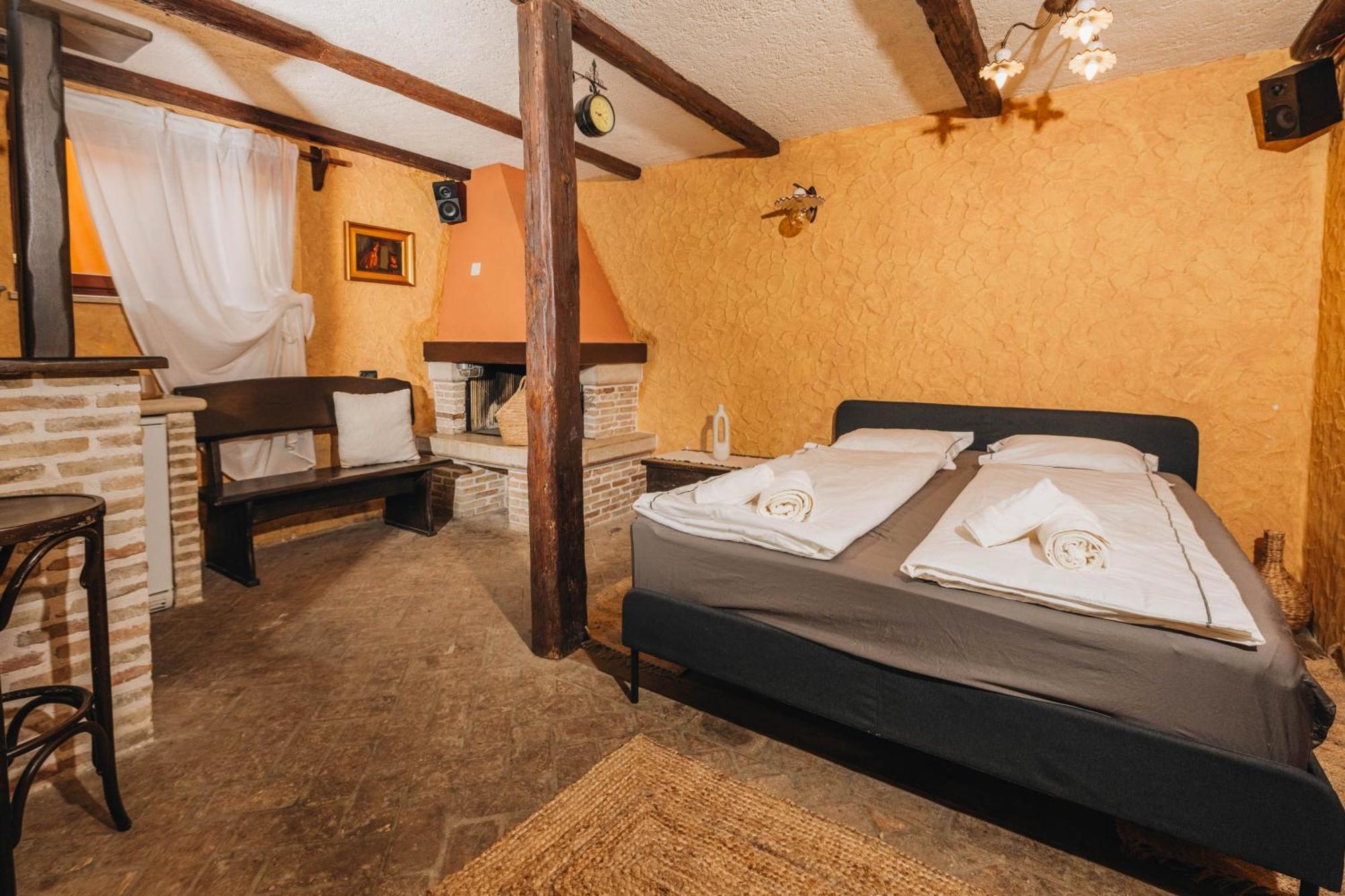 New!!! La Magrina - Bed&Breakfast Vrsar Bagian luar foto